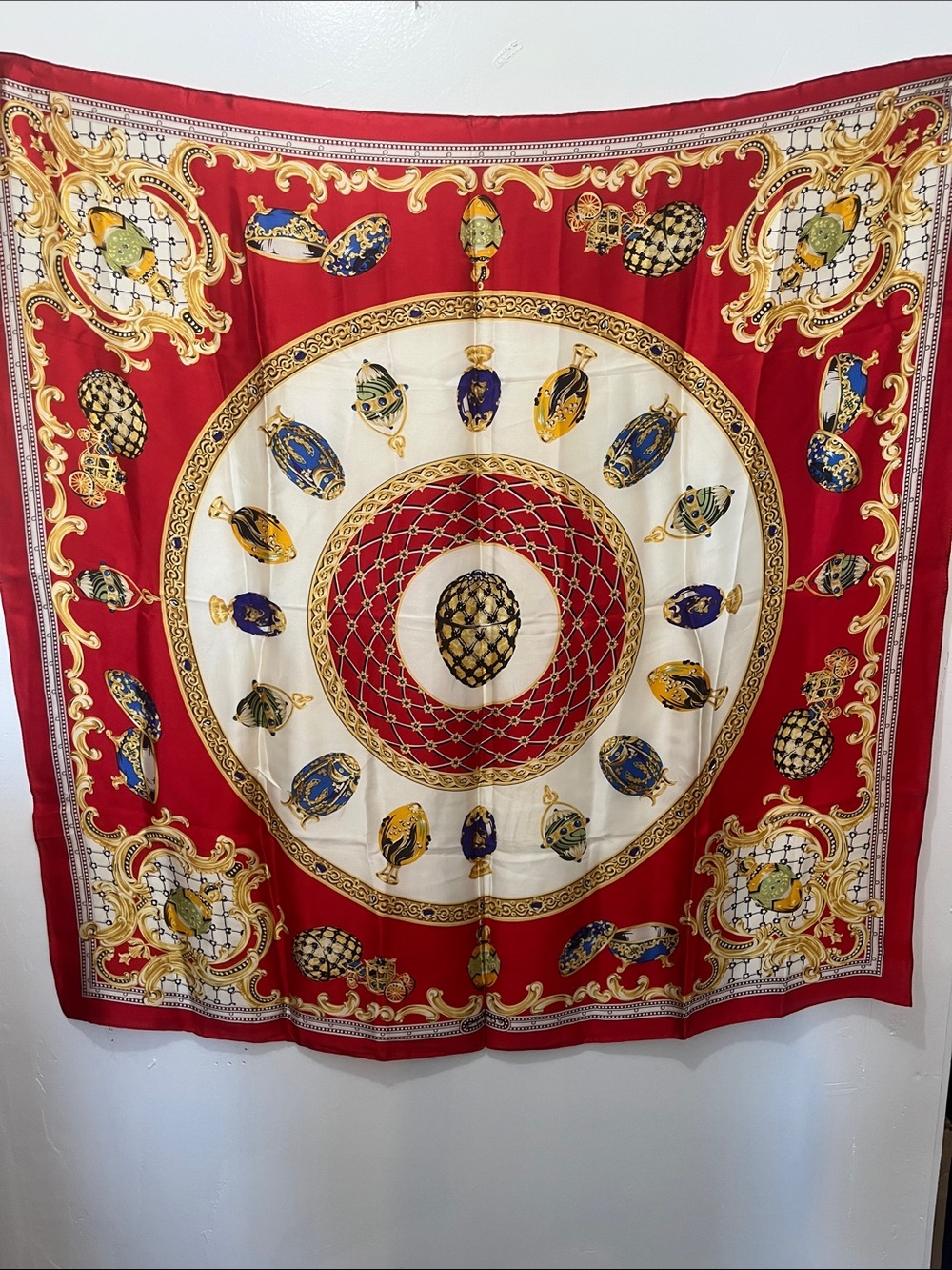 Decorative Red and Gold pure silk scarf - Picture 2 of 6